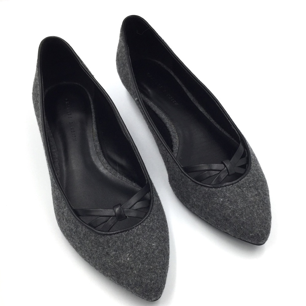 MOVING, MAKE OFFER! Felted Flat (D002)